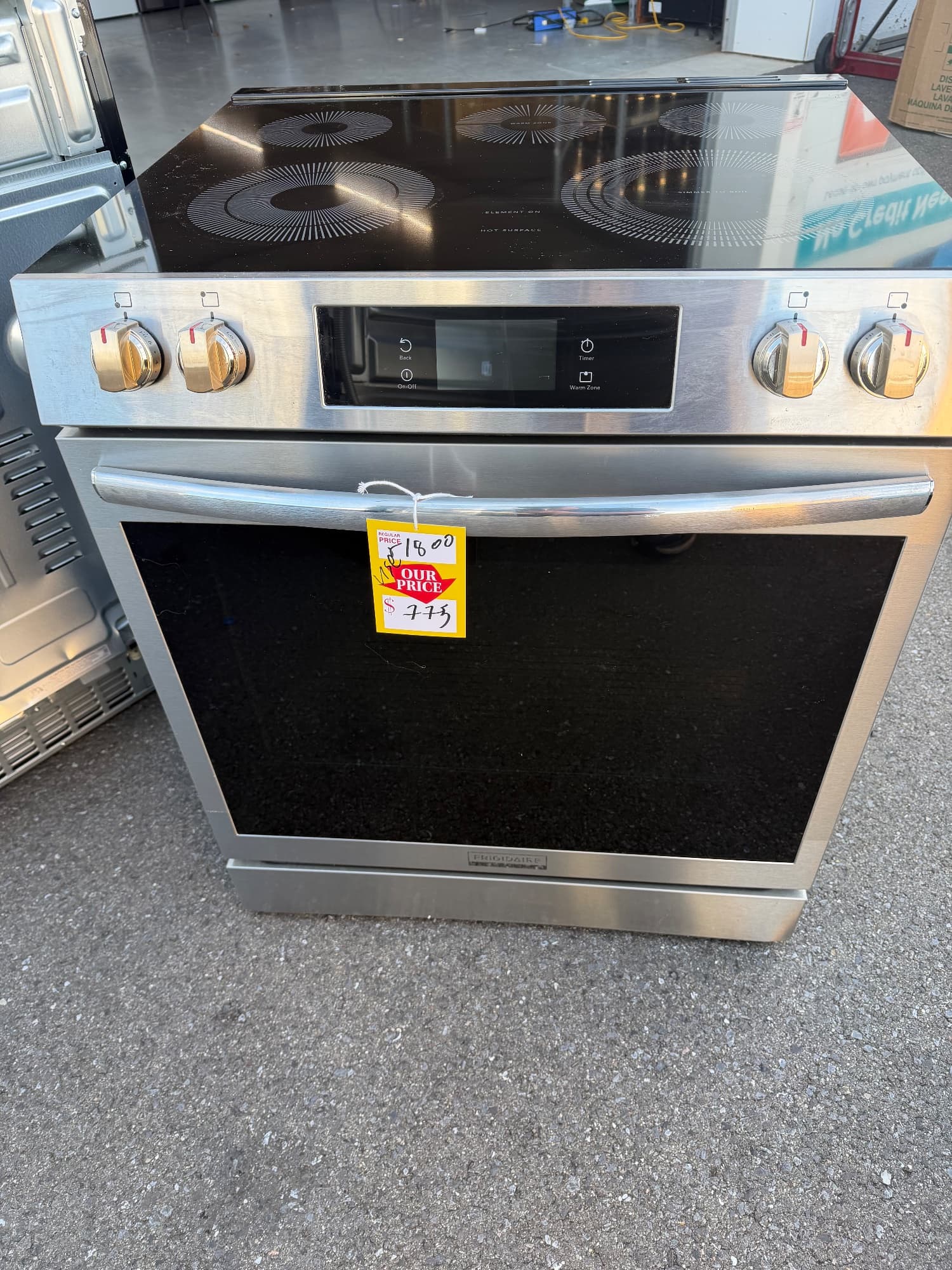 Frigidaire 30-inch Front Control Freestanding Electric Range, model GCFE3070BFA