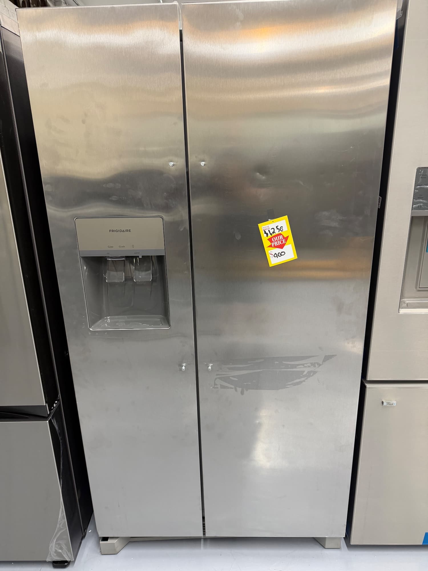 FRIGIDAIRE 26 Cu. Ft. Side-by-Side Refrigerator, model FRSS2623ASJ