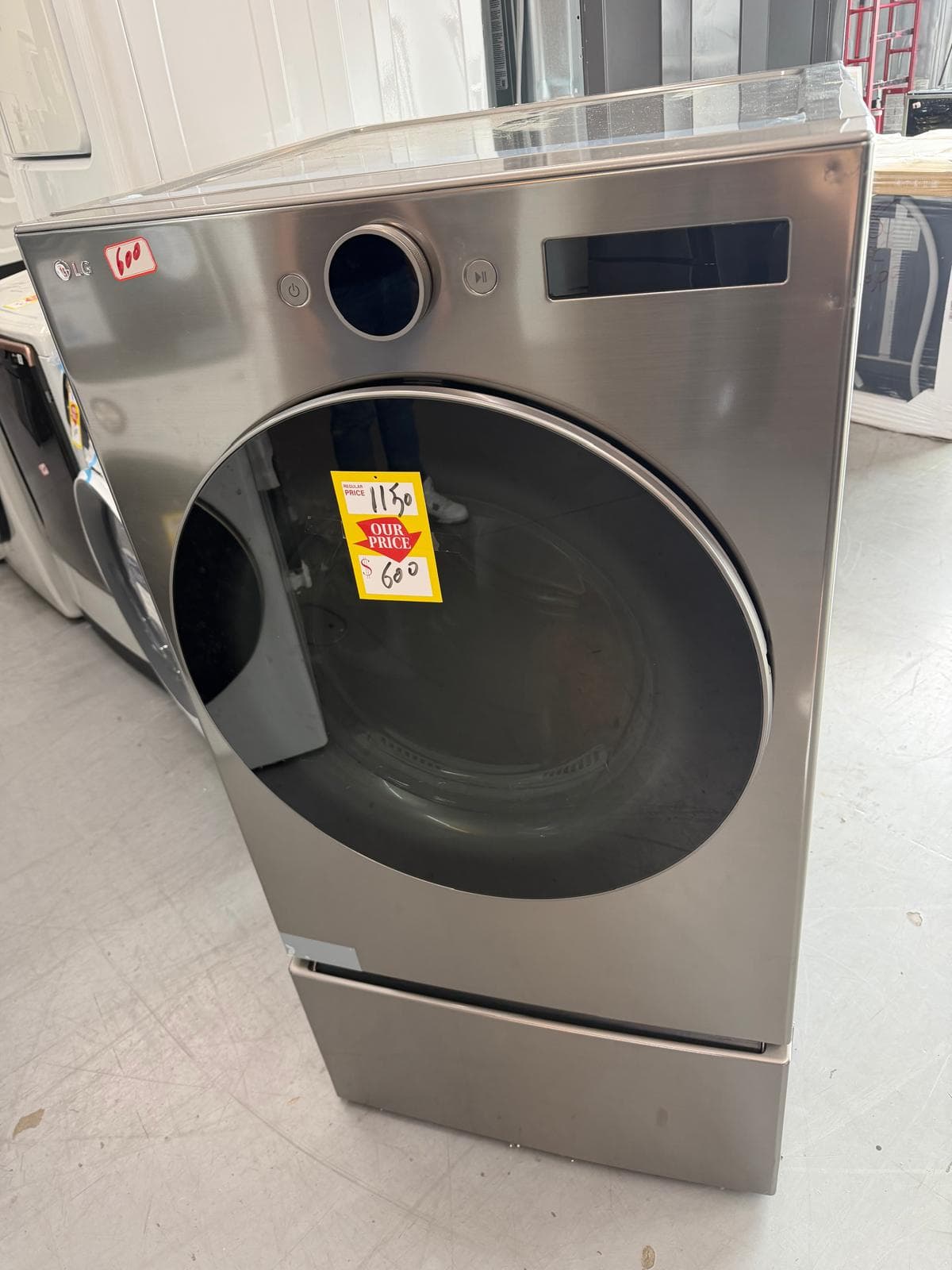 LG 7.4 Cu. Ft. Smart Gas Dryer, model DLGX5501V