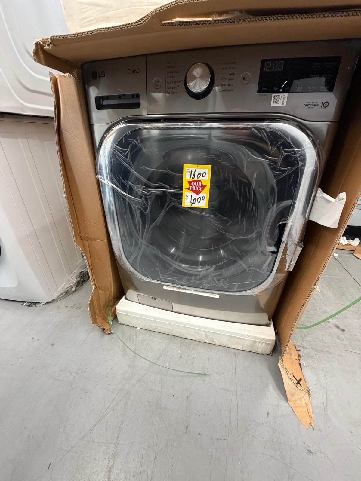 LG 5.2 Cu. Ft. Mega Capacity Smart Front-Load Washer, model WM8980HVA